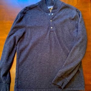 Medium Eddie Bauer men’s thermal Henley shirt